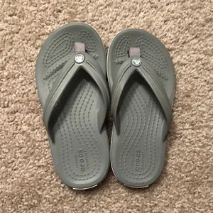 Croc Flip-Flops Gray Size 9